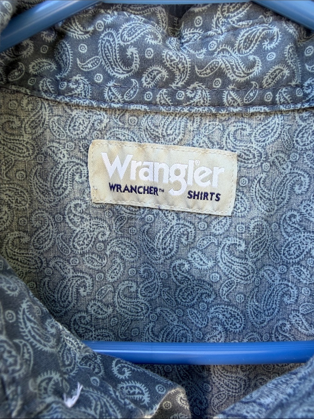Wrangler Blue Paisley Button-Front Western Shirt - Picture 2 of 7